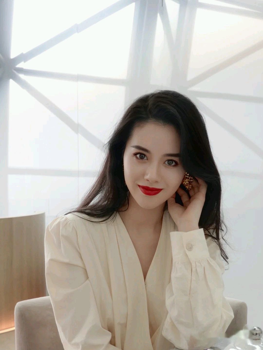 海蓝之谜和兰蔻哪个牌子好,兰蔻海蓝之谜是国际品牌吗