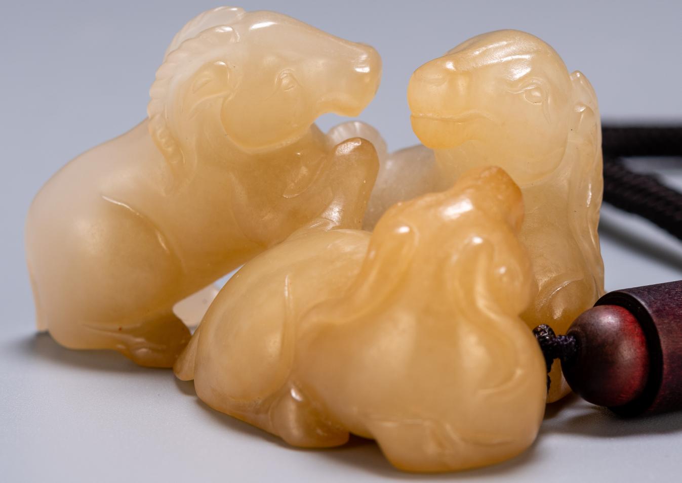 北京禾谷拍卖上海公司,玉石拍卖会作品欣赏