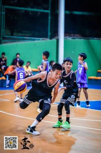 球爹和球妈的爱情故事,球妈球爸的球崽