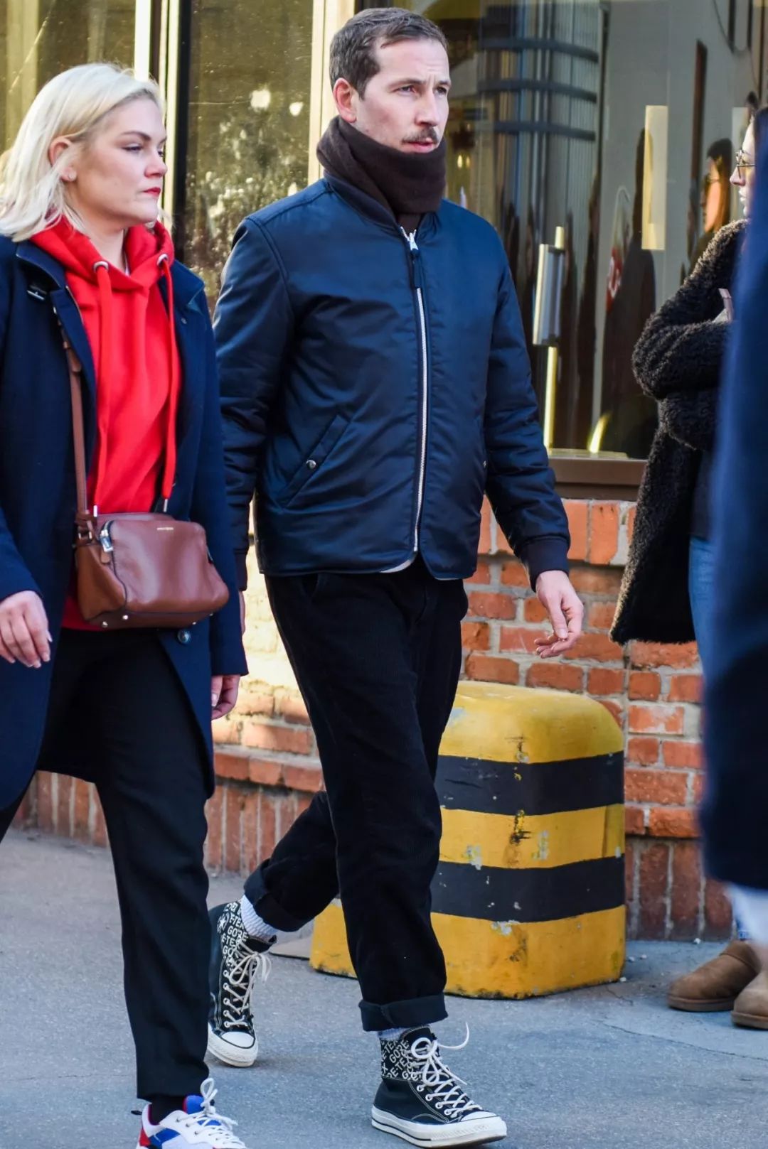 匡威经典款适合男生穿吗,匡威适合中年男士吗