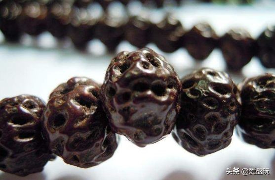 滴血莲花菩提子盘玩10年效果图,最简单菩提盘玩方法