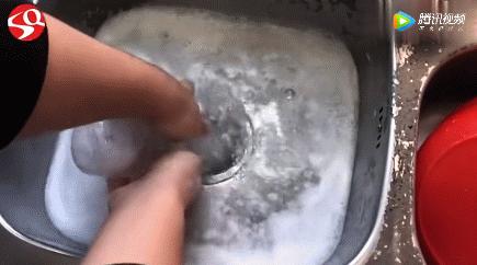 科普宁夏丨洗发水瓶不要扔，剪两刀放进洗碗池，解决千家万户的*麻大**烦！