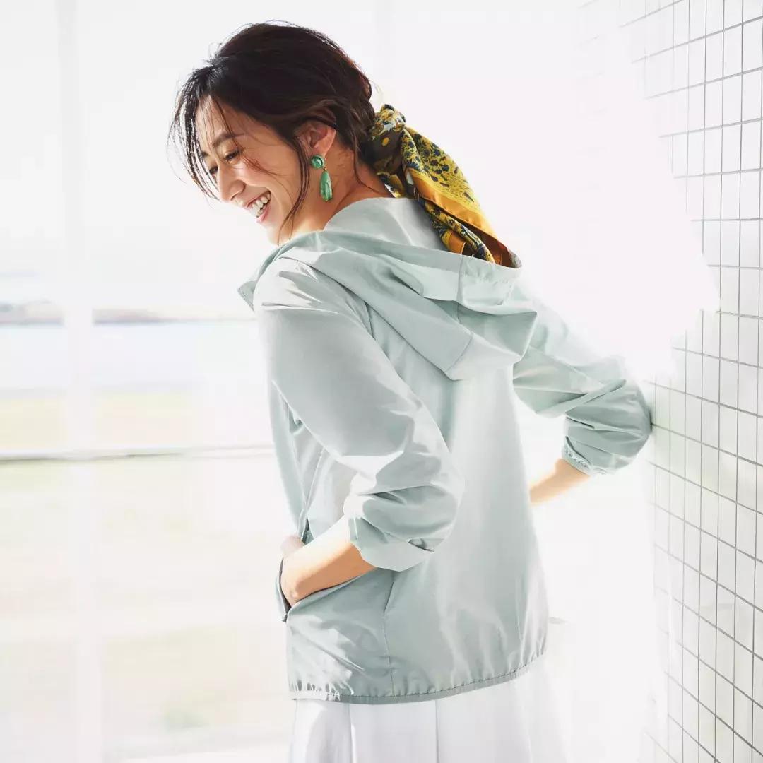 优衣库高性能外套,优衣库新款衣服遭疯抢