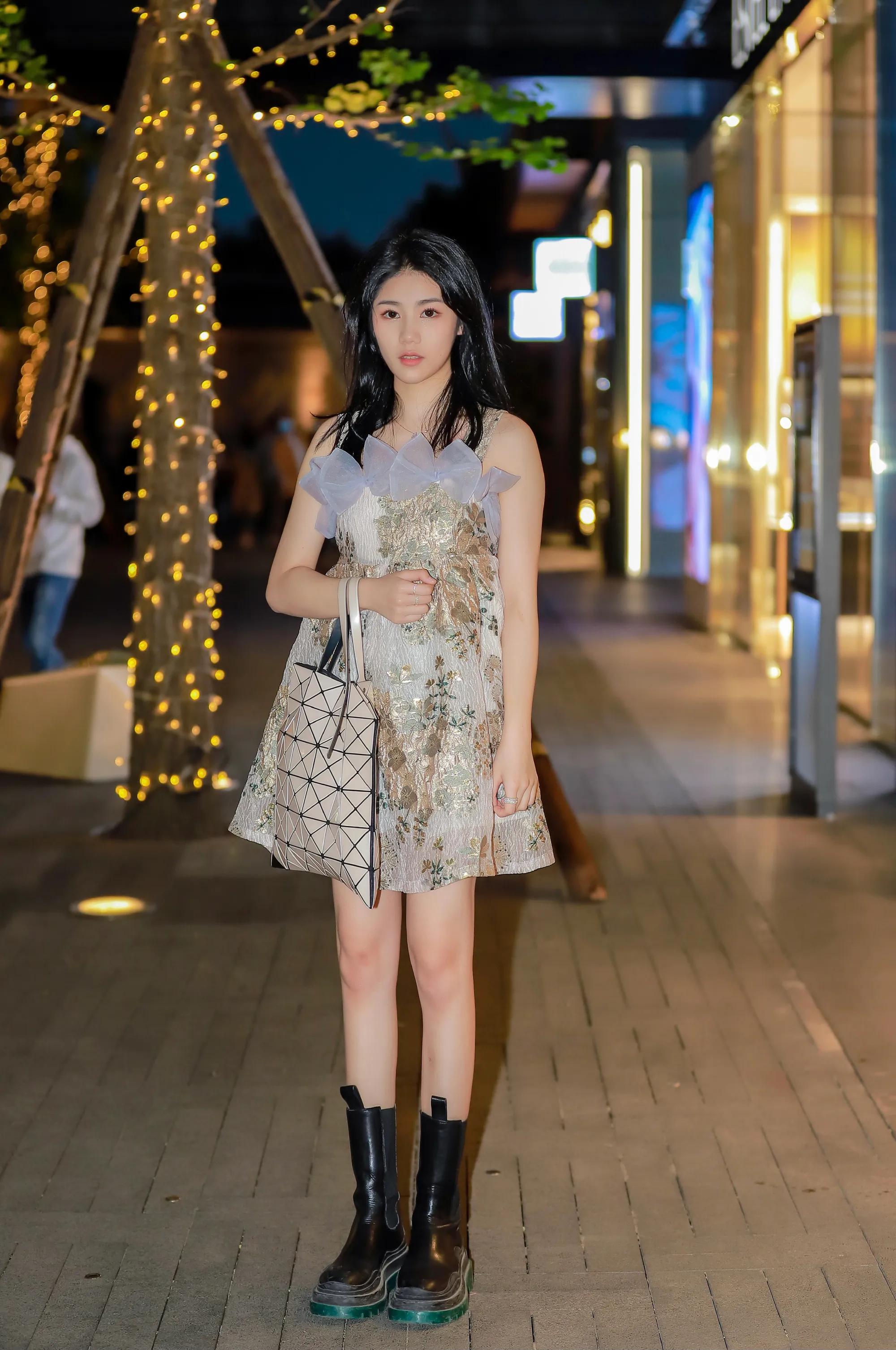 最具夏日气息的三宅一生购物袋8套示范穿搭