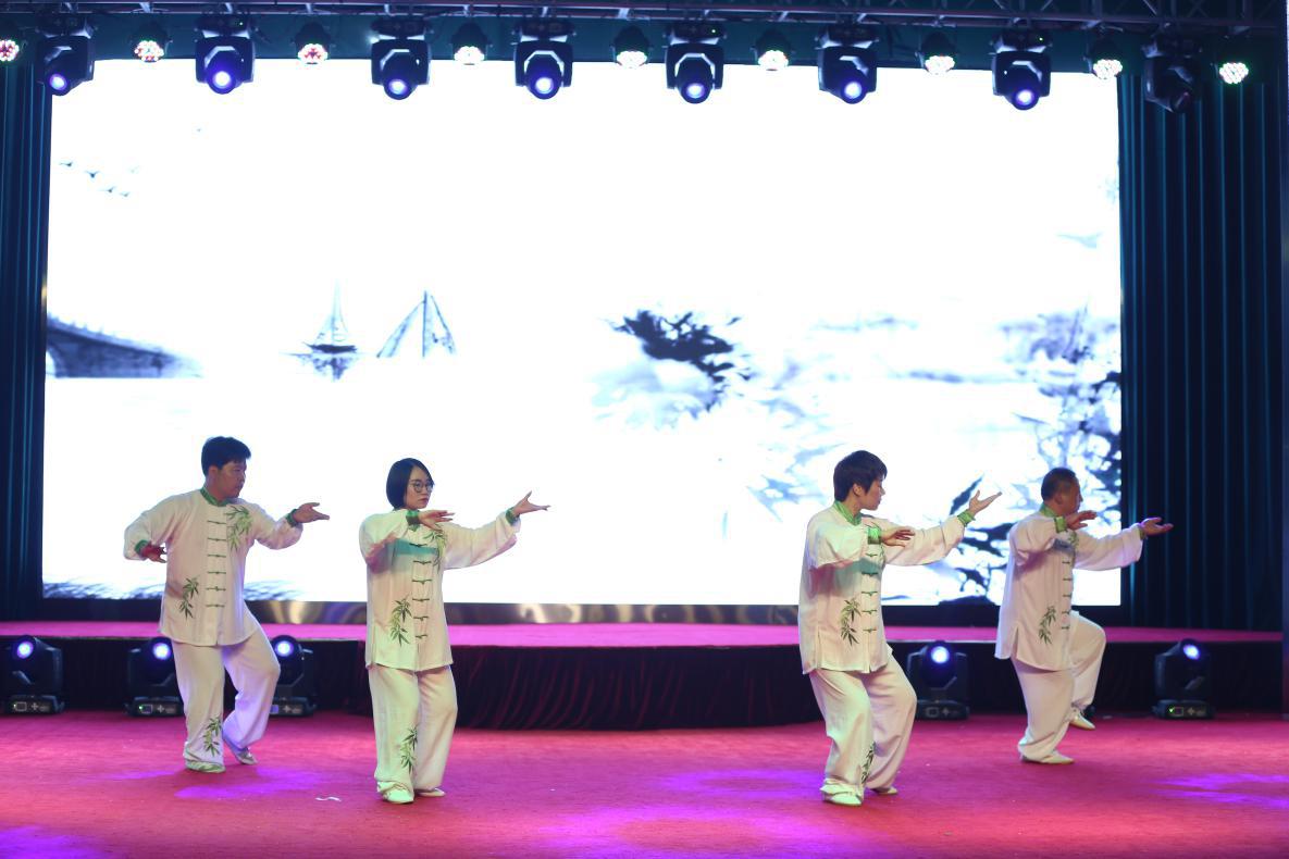 “金秋·邻好”业主答谢汇温情落幕，金科业主为美好生活代言