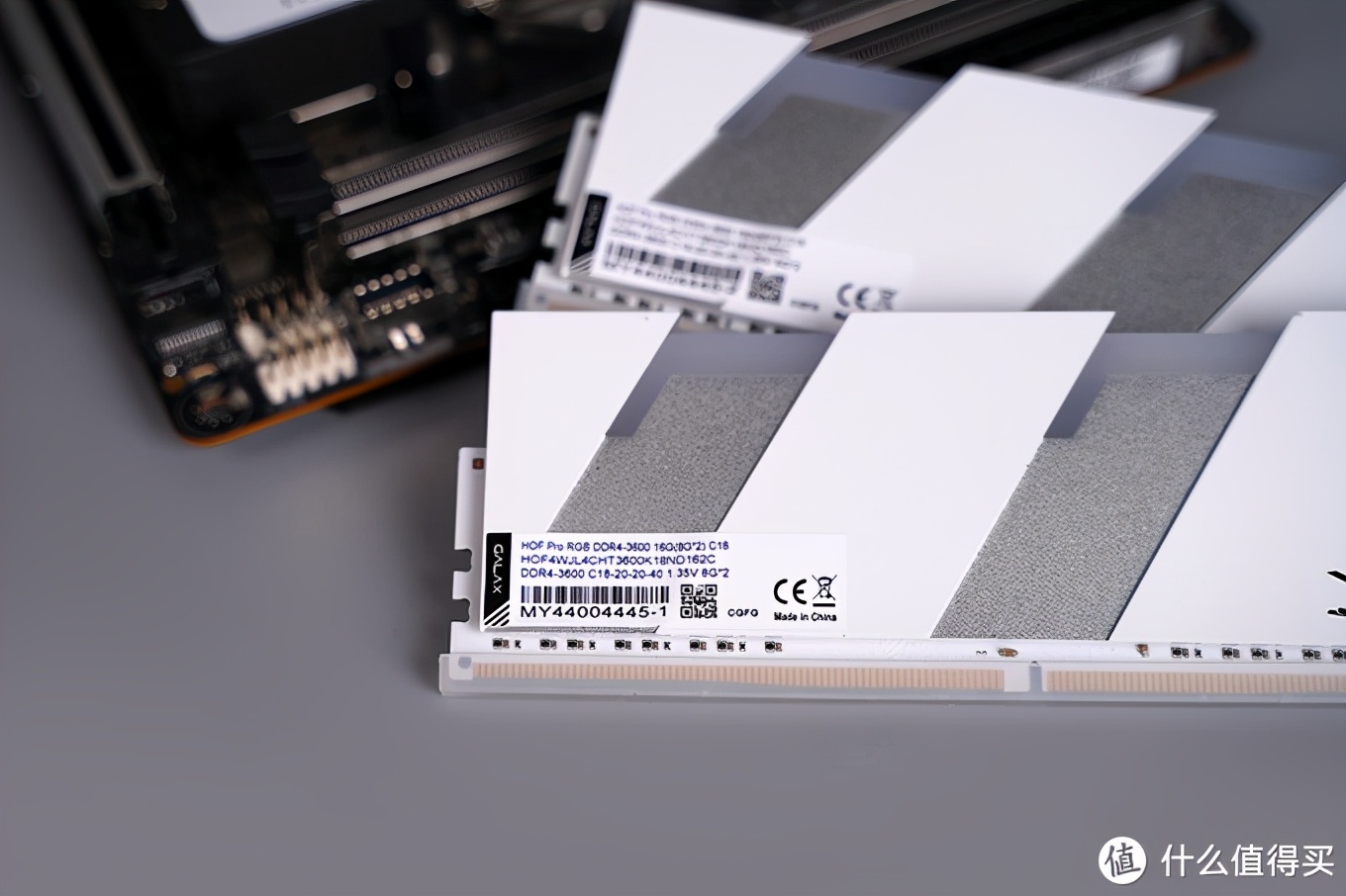 乔家一物:大号ITX装机分享,黑白美学的体现