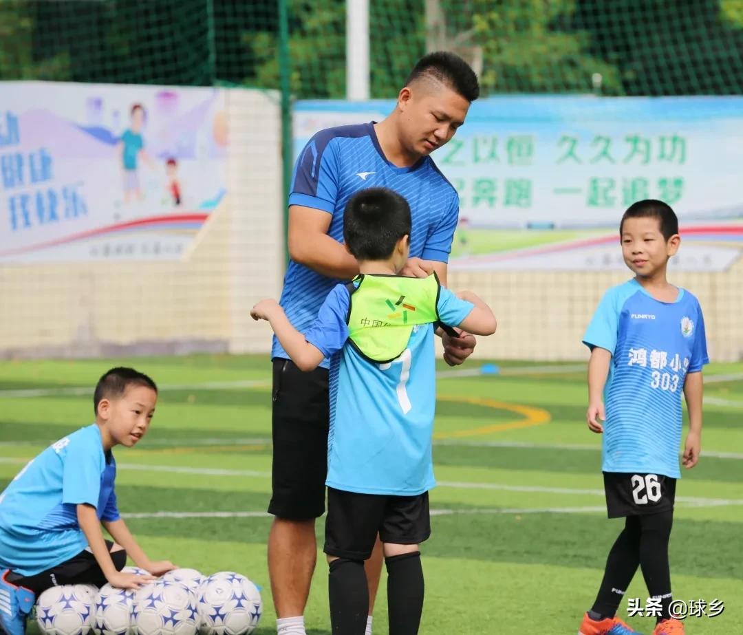 公益体彩快乐操场走进新洲小学,公益体彩快乐操场活动走进保定