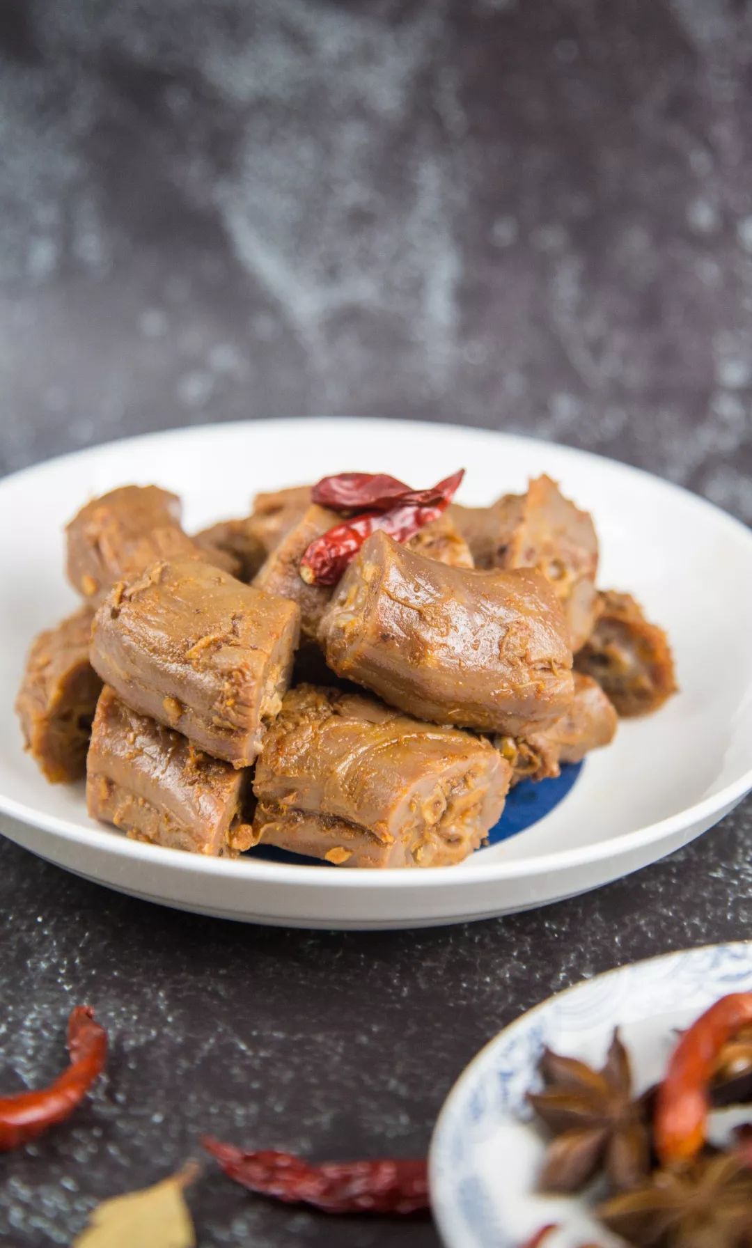 绝味鸭脖盘点,绝味鸭脖网红款鸭脖来袭