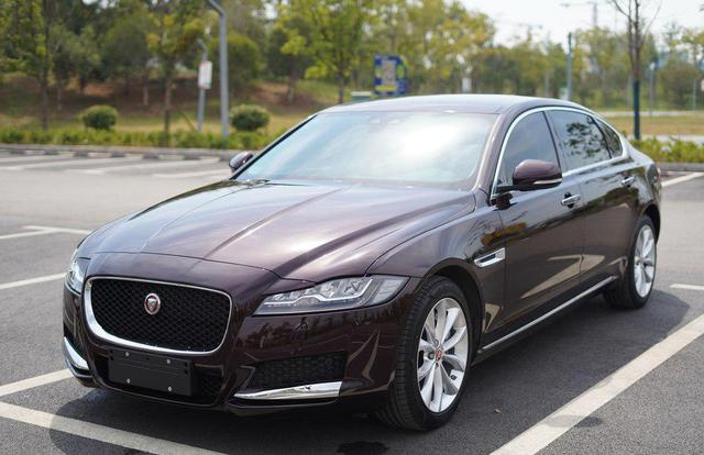 存款41万，换车坚持喜提捷豹XFL，车主坦率地谈了驾驶感受