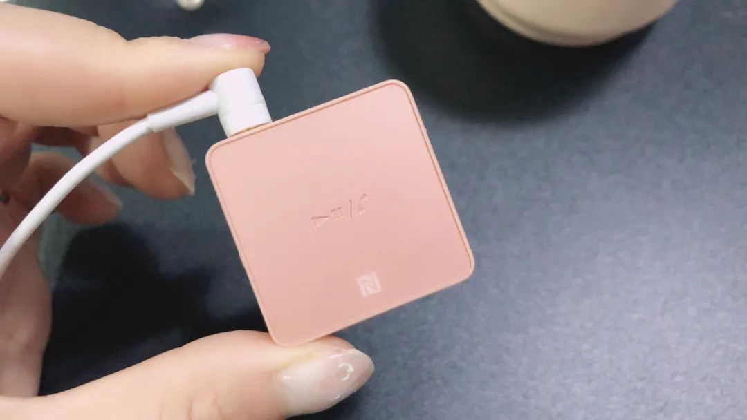 几十元的索尼蓝牙耳机能听吗？颜值高性能强，还能拯救你的废耳机