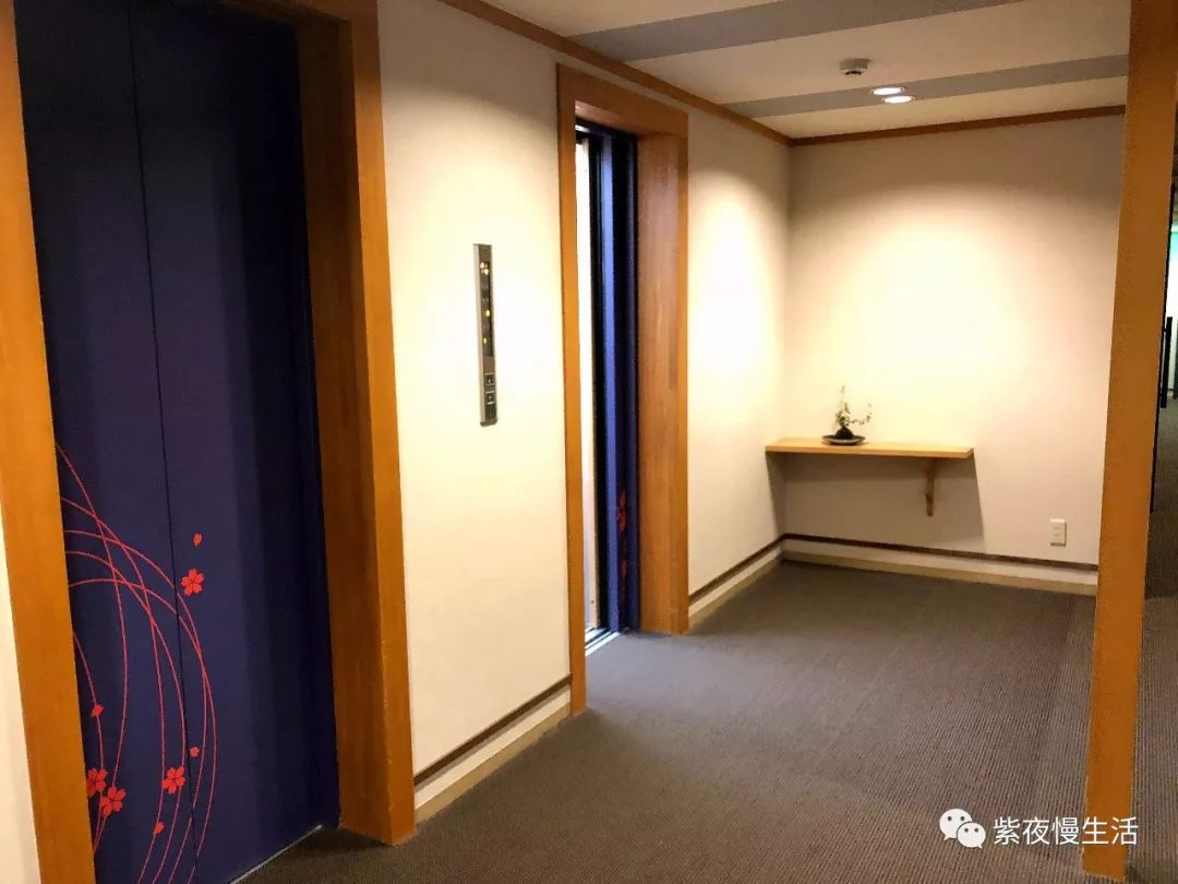 未见富士，幸运依在-秀峰阁湖月