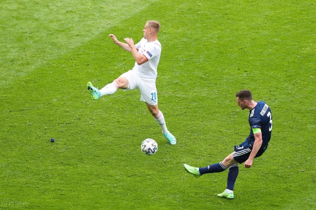 03:00欧洲杯德国vs西班牙,欧洲杯2021英格兰vs意大利