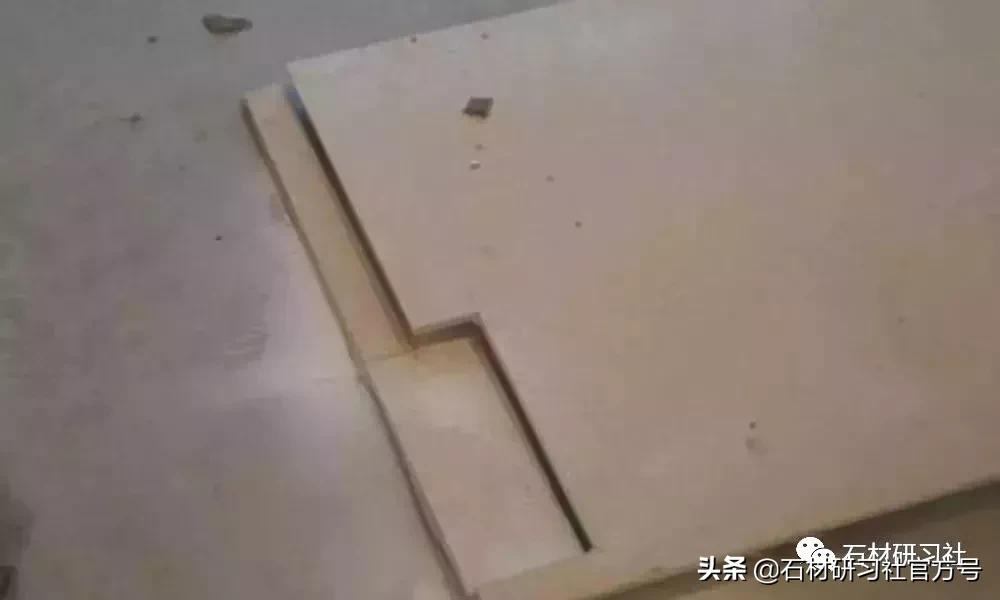 窗台石圆弧小耳朵效果图,石材窗台两侧小耳朵