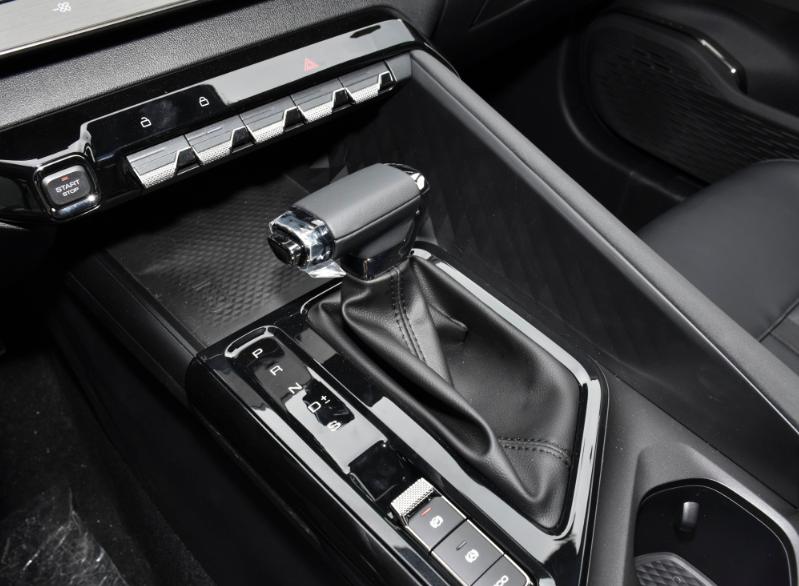 10万元可落地颜值高的国产车推荐,10到15w的国产车应该买哪种