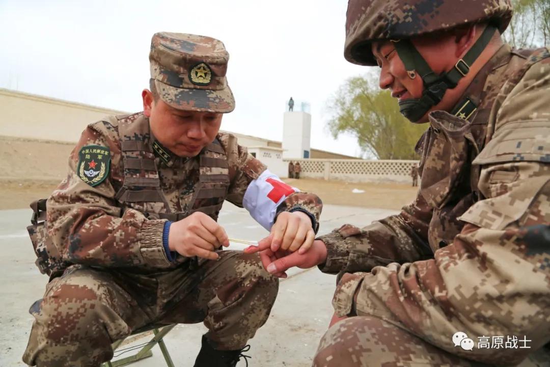 建功基层好军医丨白衣执甲,守望“生命禁区”