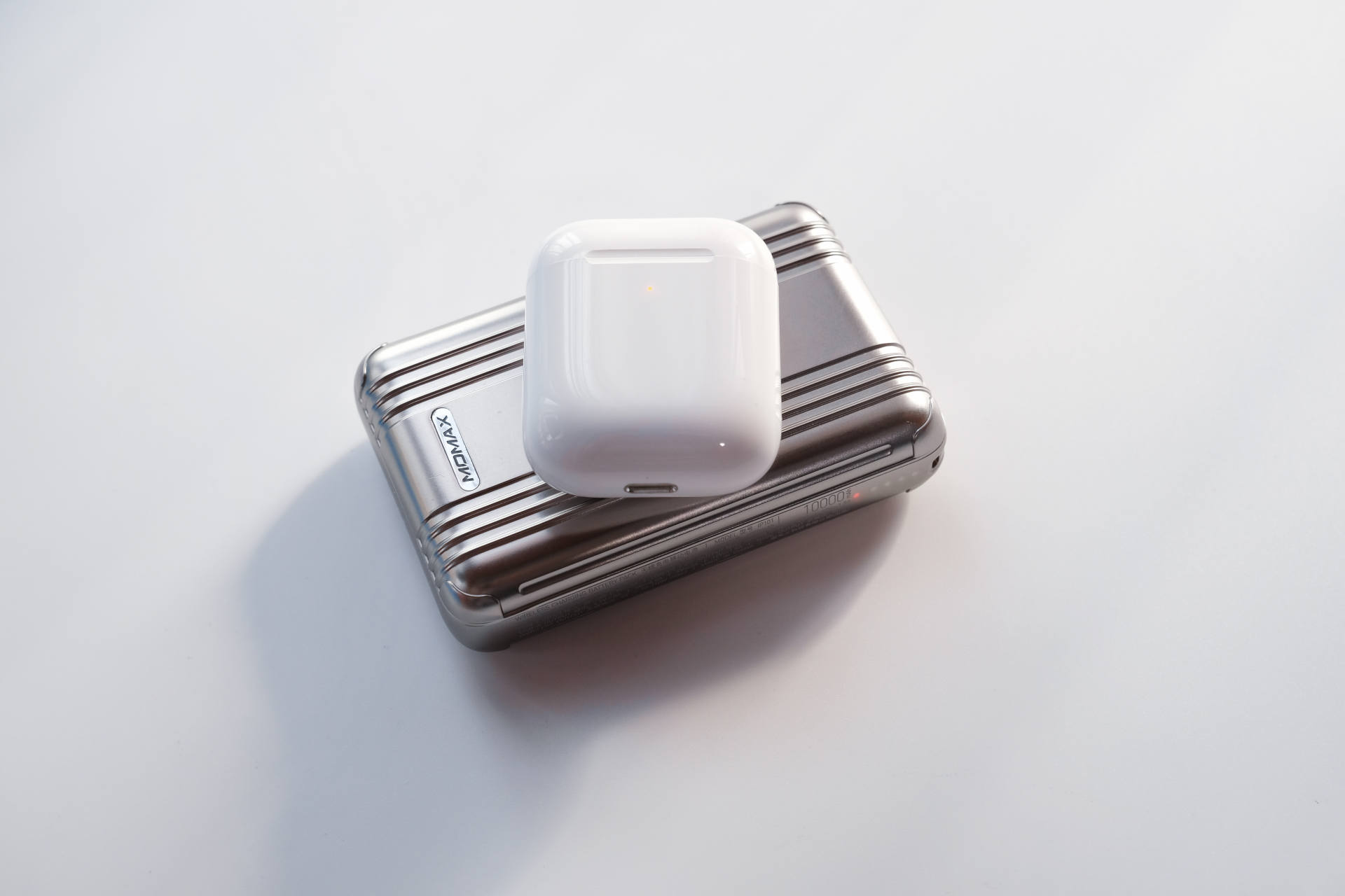 摩米士充电宝10000毫安实测,三电一兽共享充电宝