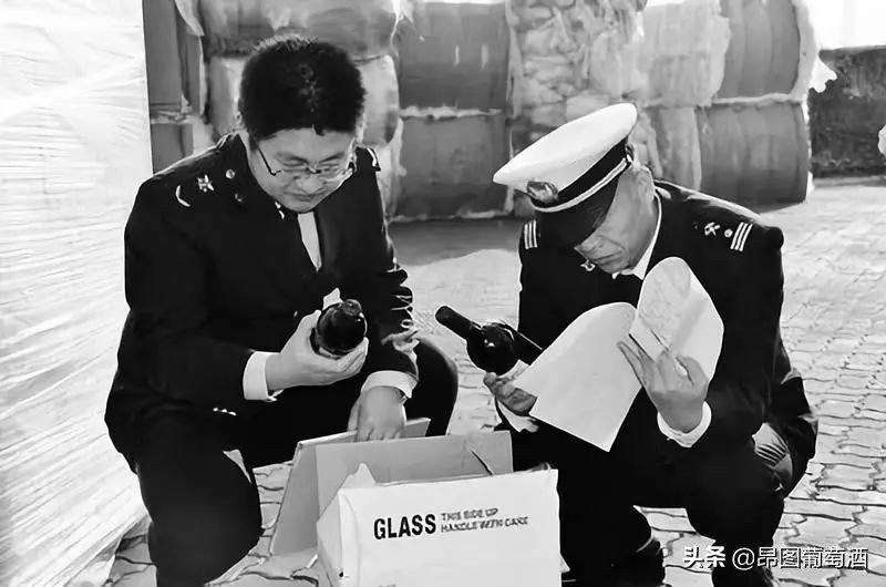 春节出入境1升酒都要申报！大过年的，注意别被没收了