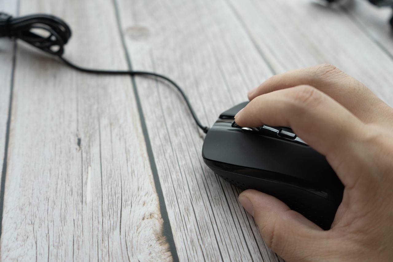 一线百元性价比高的鼠标测评,200元左右有什么好的鼠标