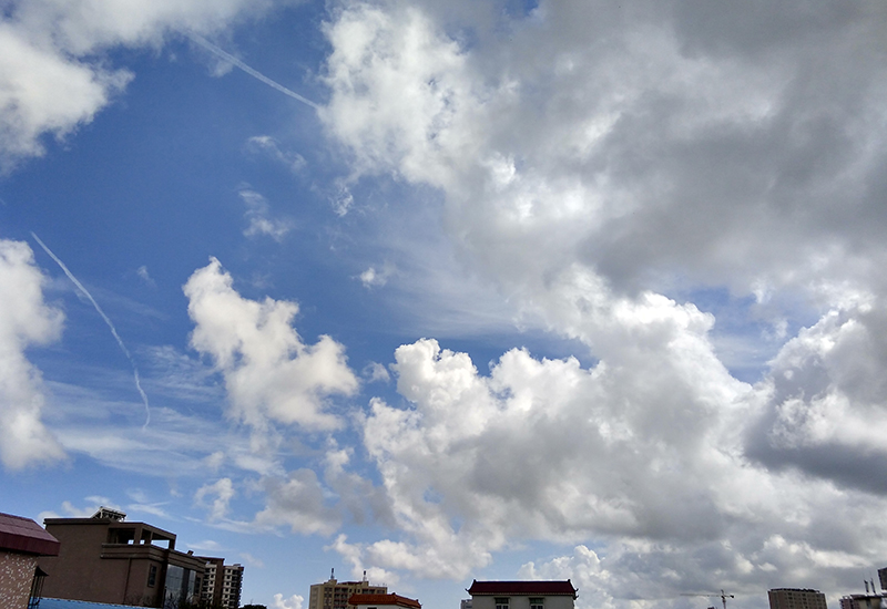 天上的云可以拿来卖吗,90后小伙卖云年入百万