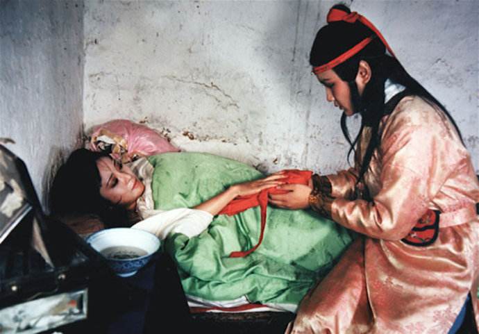 奇怪的贾宝玉：明明相貌英俊，却总妄自菲薄，称自己是粪窟泥沟