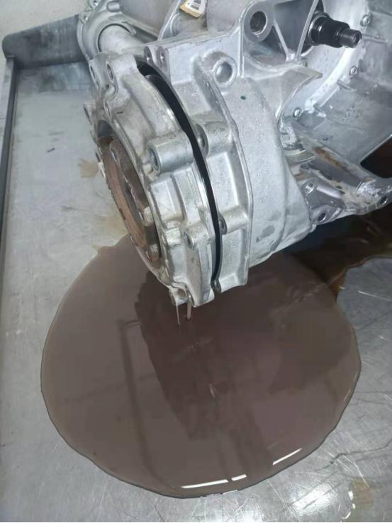 奥迪变速箱打滑顿挫的6大原因,奥迪变速箱顿挫严重修理多少钱