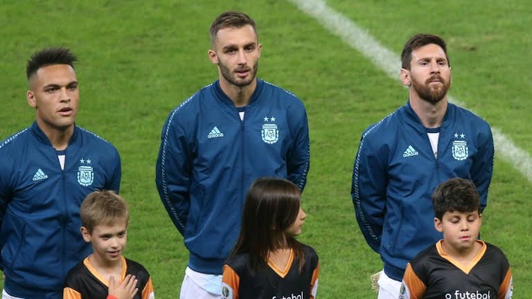 梅西进球阿根廷战胜墨西哥,梅西世预赛阿根廷对巴拉圭