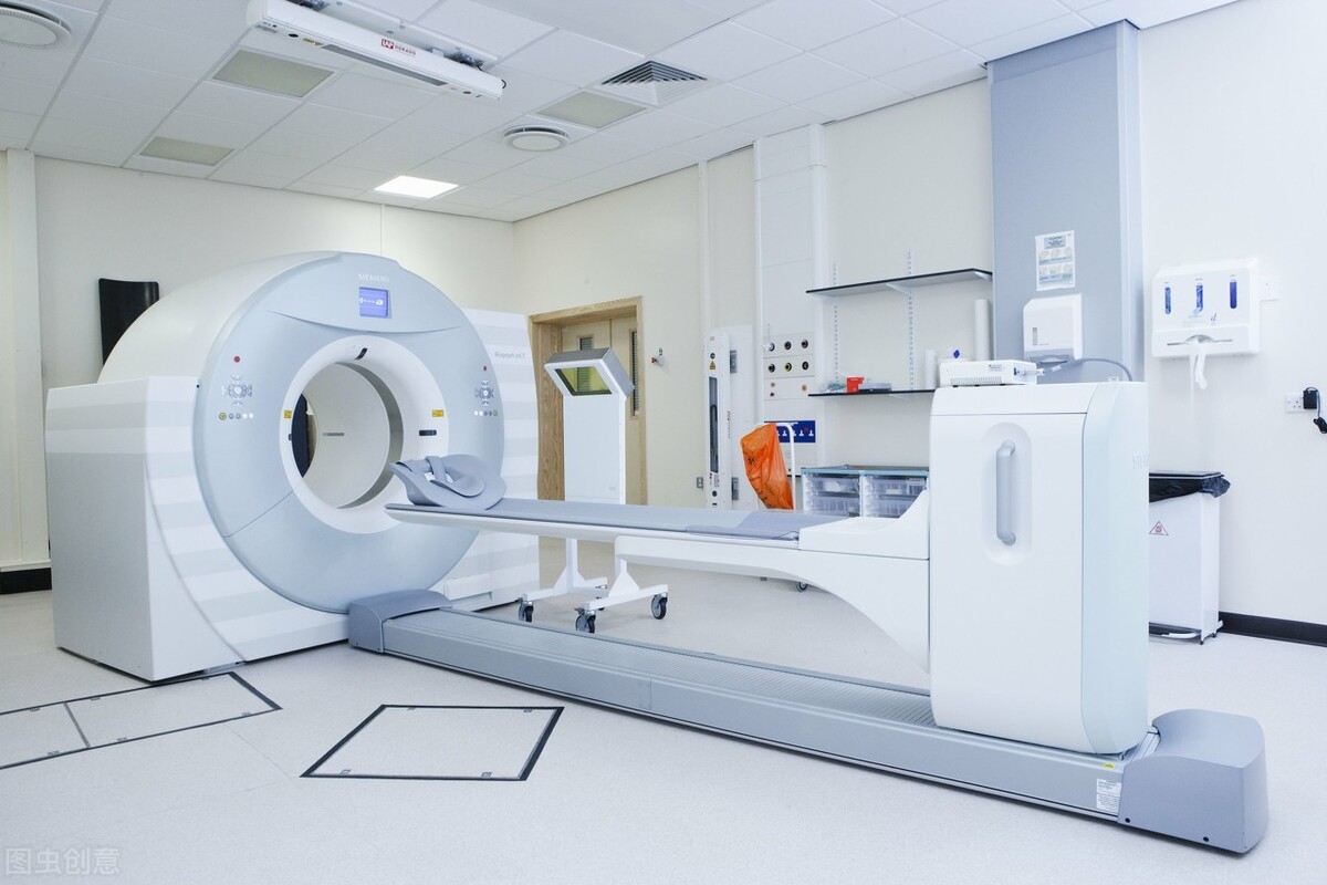 女生痛经，3个因素不可忽视，不要习以为常，专家建议日常做好5点