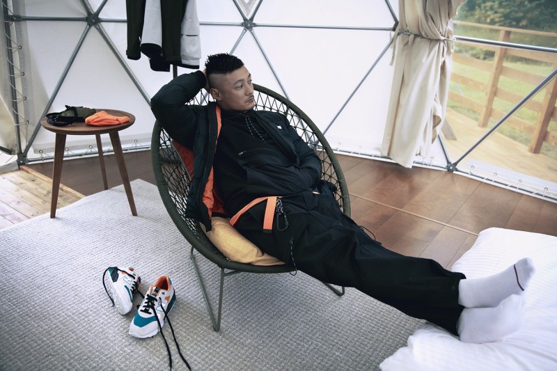 余文乐上脚aj1黑蓝,余文乐aj4全球限量72双