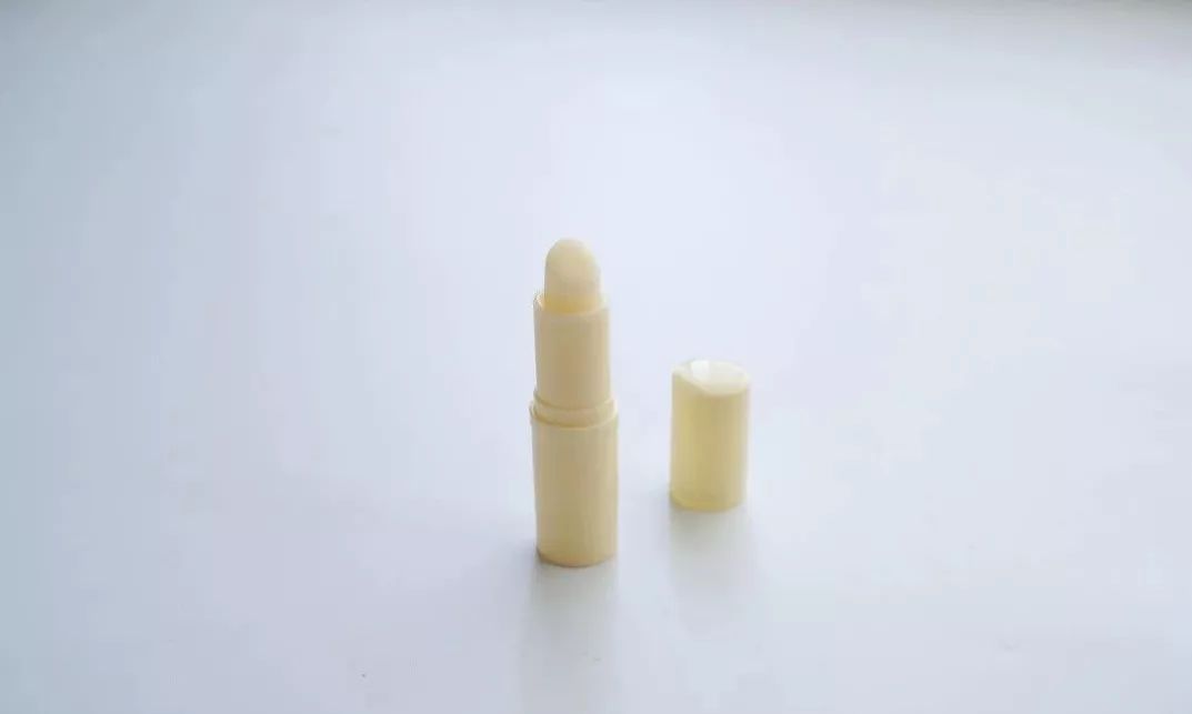 唇膏推荐50左右,推荐适合秋冬天涂的唇膏