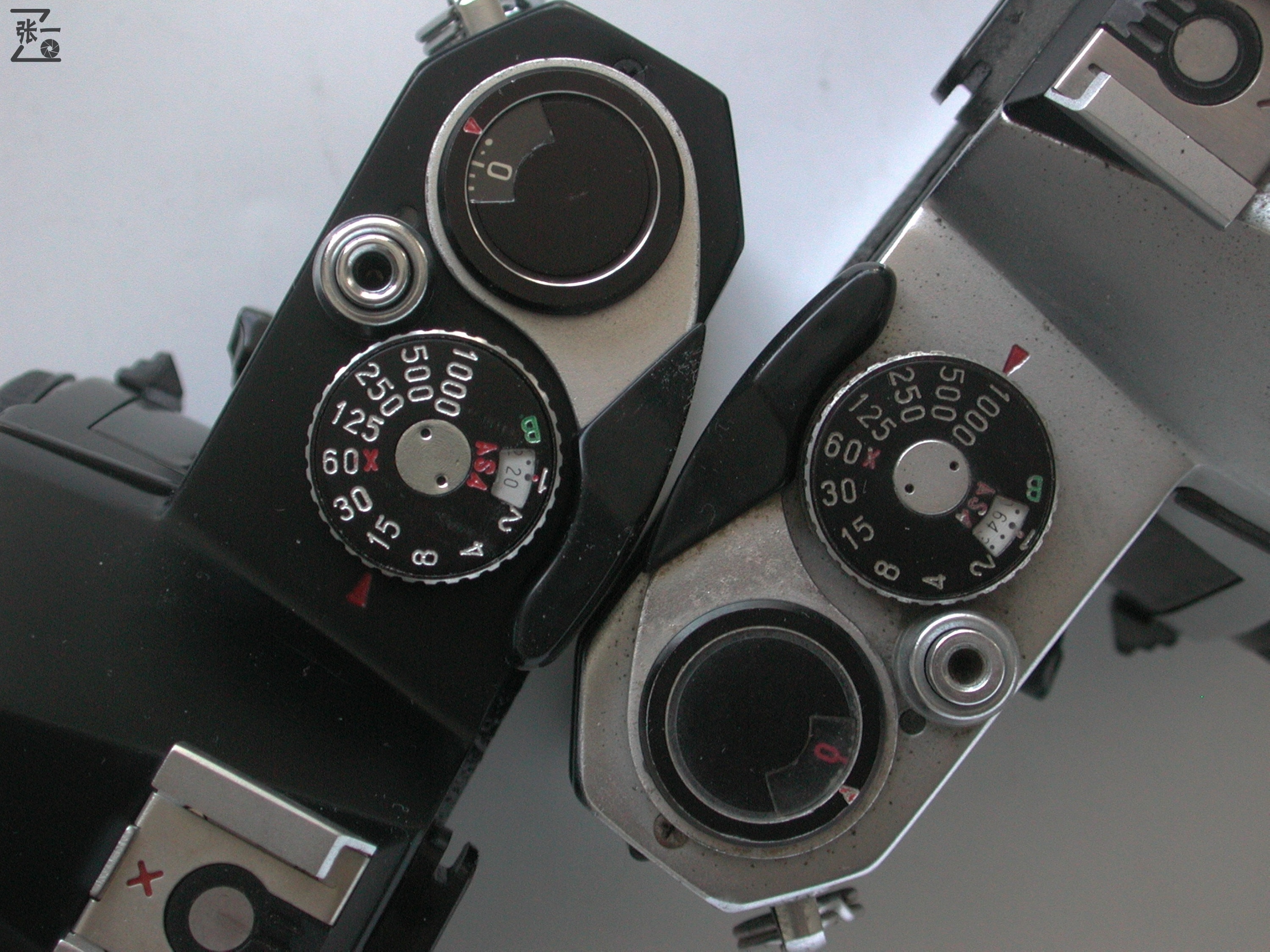 中国重庆生产的明佳MingcaMCK1000单反照相机