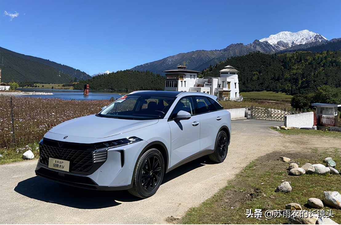 和大V一起翻山越岭高原地区试驾东风日产启辰大V