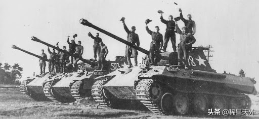 二战最强坦克对比现代最强坦克,二战德国黑豹坦克有多强大