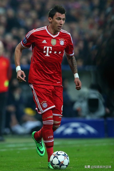 拜仁神锋莱万教学视频,21世纪进球最多的五大巨星