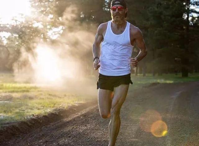 玉手镯怎样保养才能比较光润,玉手镯用什么清洗更加光润