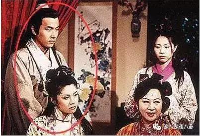 拜金女被退婚,拜金女为富二代抛夫弃子又被抛弃