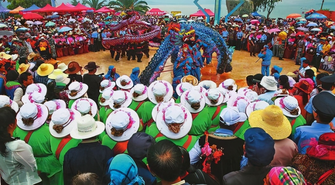 打动“音乐诗人”李健的高原湖泊,原来来这儿旅游如此休闲惬意