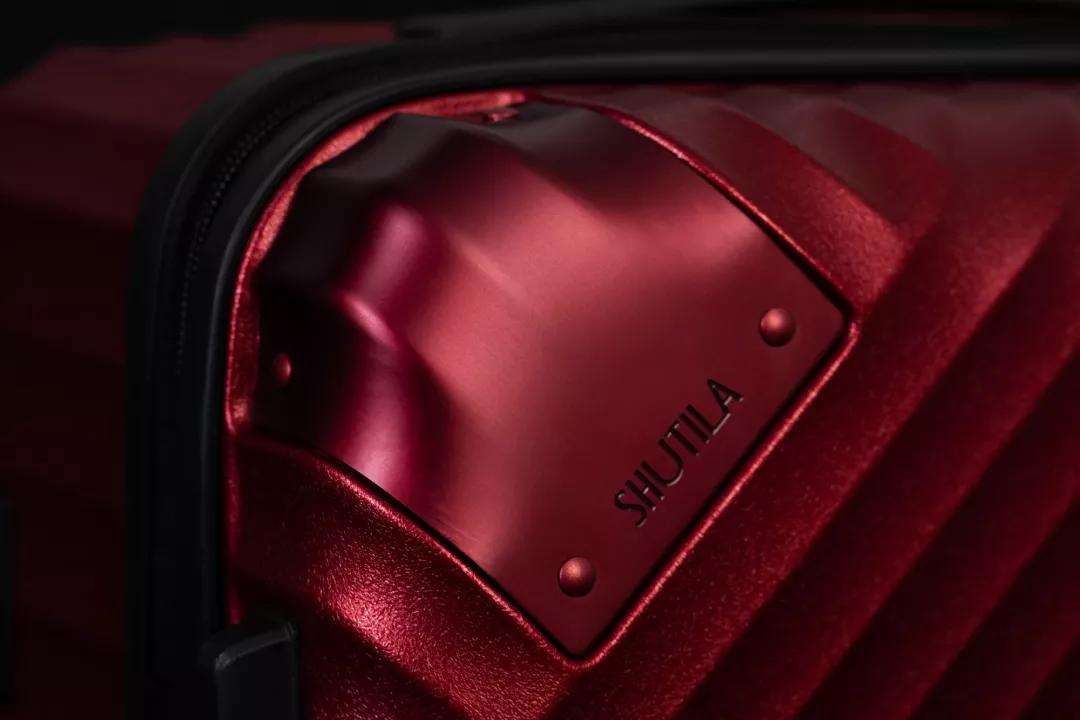 国产的旅行箱哪个好,旅行箱口碑最好的是哪一款