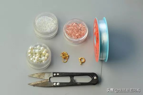 各种珠子串手链的教程,价值不菲的手链