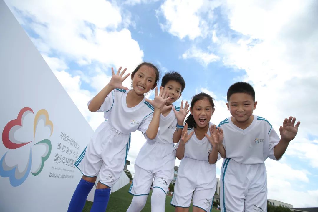 足球要从娃娃抓起视频,足球要从娃娃抓起吗