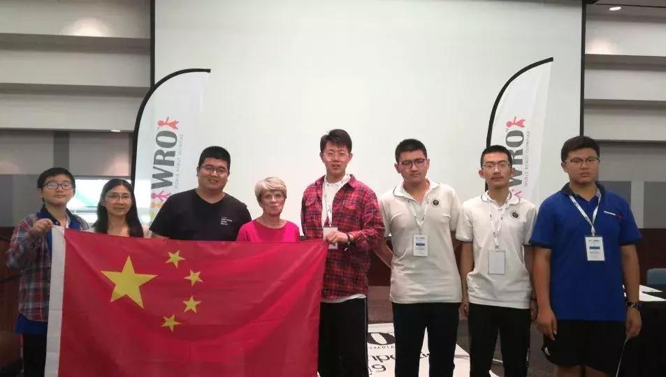 河北科技大学机器人比赛,真棒河北
