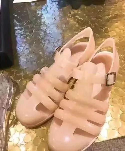 香奈儿出的凉鞋,香奈儿凉鞋35-39码