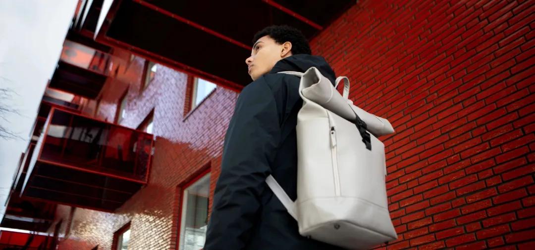 适合上班族的背包品牌,出行必备的十款背包