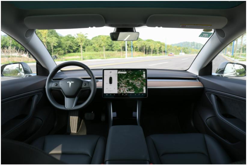 纠结买新能源还是油车,买燃油车还是新能源汽车纠结中