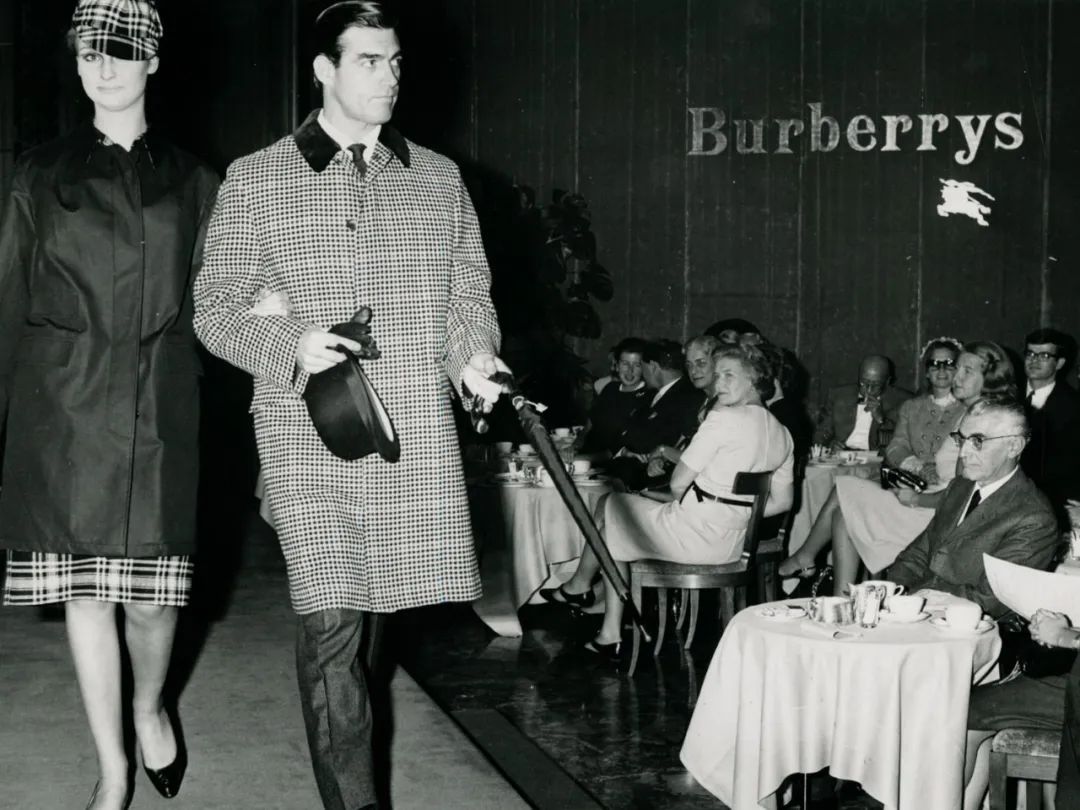 burberry秋冬新款,burberry秋冬最新款
