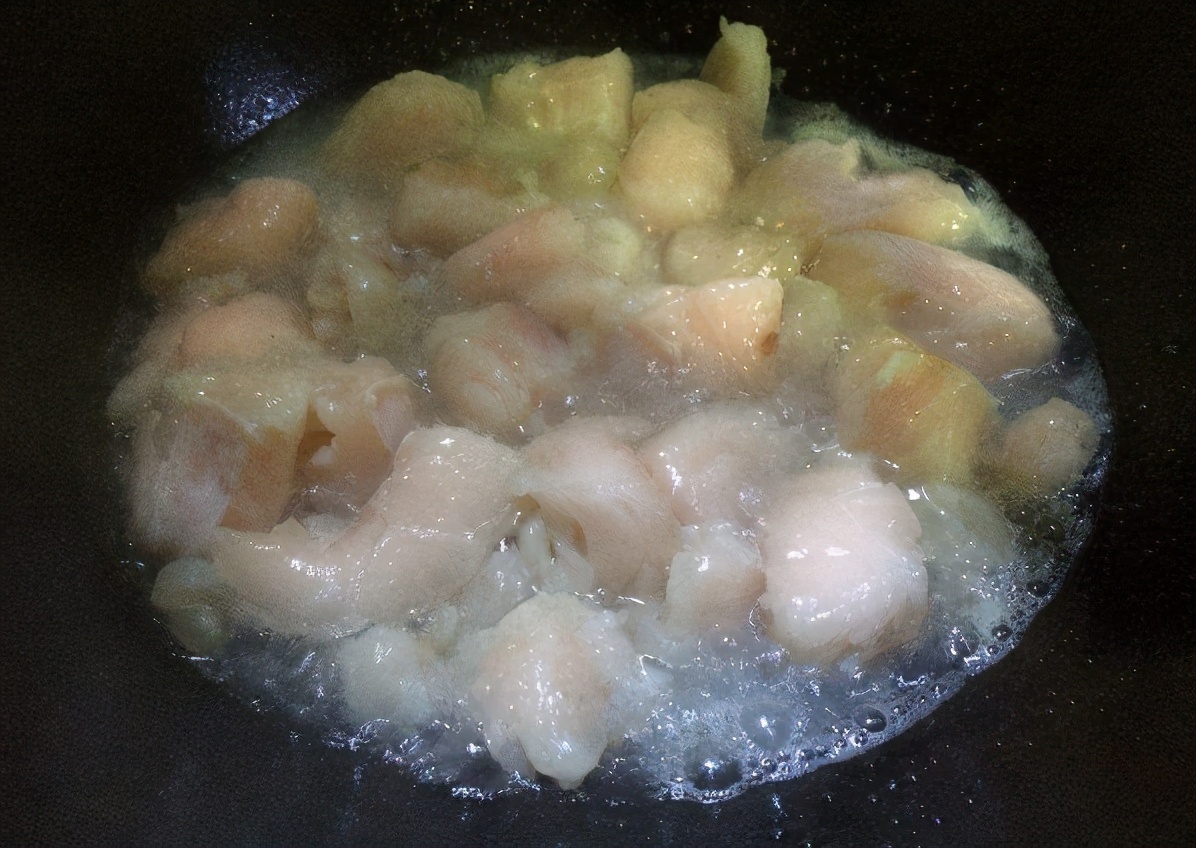 熬制好的猪油腥味怎么去除,熬好的猪油的做法