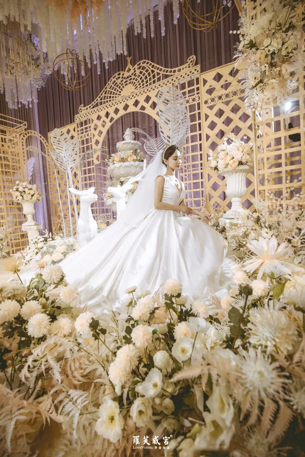 香槟金法式婚礼,香槟金韩式简约婚礼