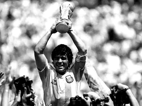 一代球王马拉多纳完整版,一代球王马拉多纳