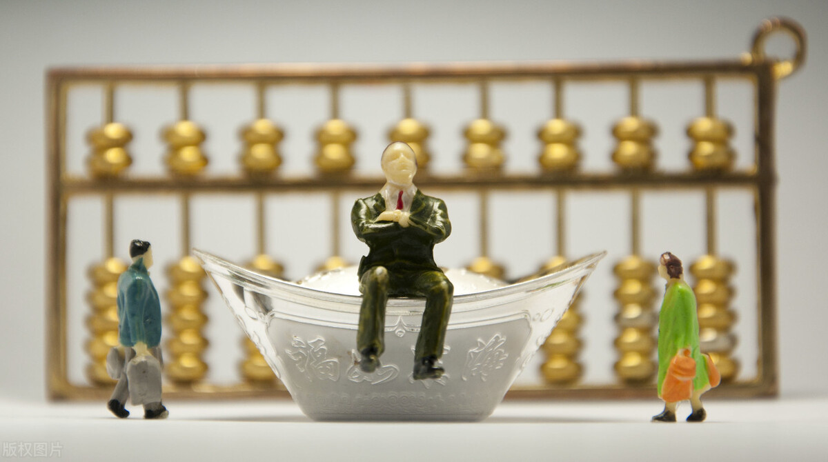 何平明朝,何平现实