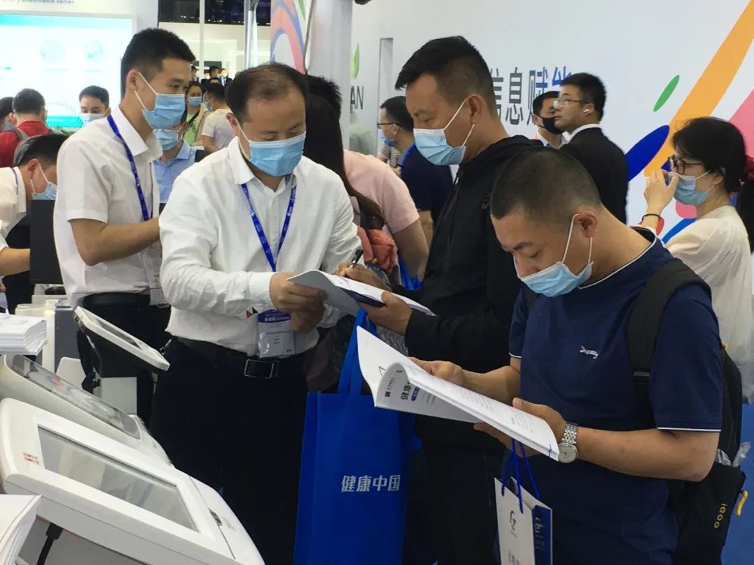 东华原医疗CMEF回顾：三十年峥嵘岁月，拥未来奋勇前行