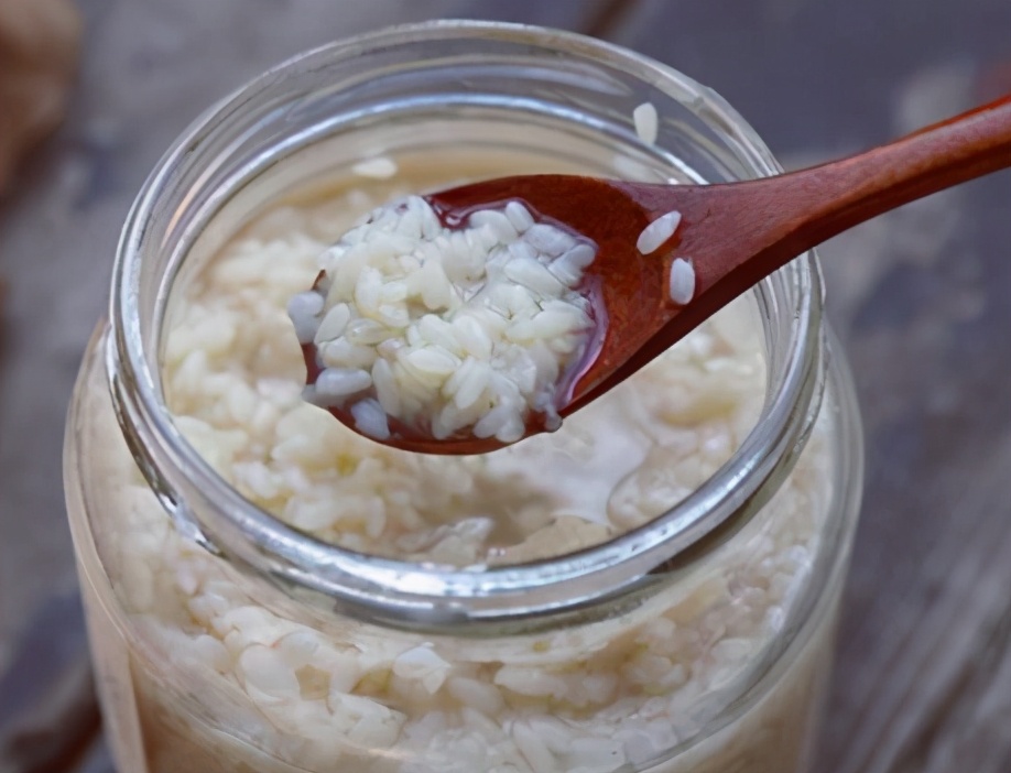 自制米酒应该蒸多长时间,自制甜米酒泡多长时间最合适